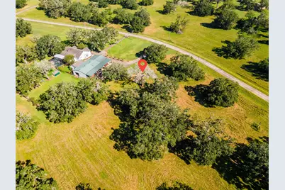 718 Rancho Chico Court, Angleton, TX 77515 - Photo 5