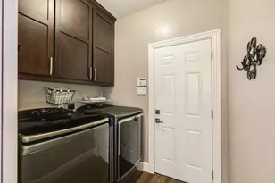 115 Warbler Ct, Richwood, TX 77531 - Photo 29