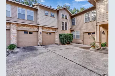 83 Scarlet Woods Court #83, The Woodlands, TX 77380 - Photo 3