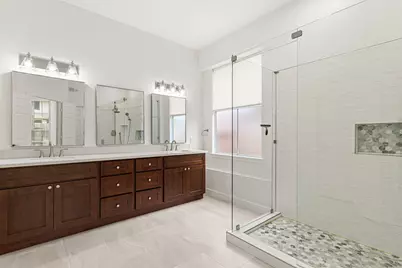 1807 Rustic Hills Court, Sugar Land, TX 77479 - Photo 23