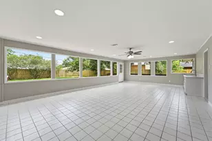 114 Caldwell St, Baytown, TX 77520 - Photo 5