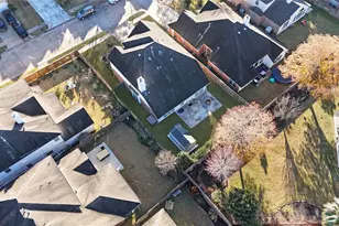 2202 Drake Falls Dr, Pearland, TX 77584 - Photo 47