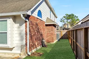 2202 Drake Falls Dr, Pearland, TX 77584 - Photo 43