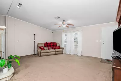 330 Connie, Livingston, TX 77351 - Photo 9