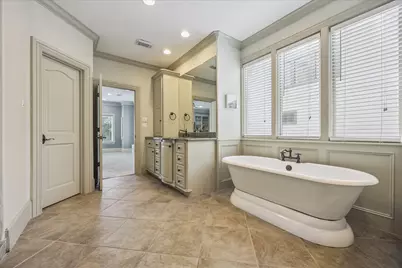 37 Hackberry Lane, Houston, TX 77027 - Photo 15