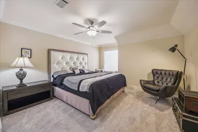 37 Hackberry Lane, Houston, TX 77027 - Photo 23