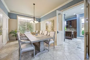 37 Hackberry Ln, Houston, TX 77027 - Photo 5