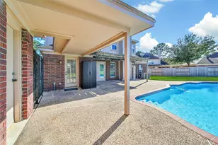 17618 Rustling Aspen Ln, Houston, TX 77095 - Photo 25