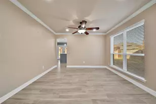 17618 Rustling Aspen Ln, Houston, TX 77095 - Photo 11
