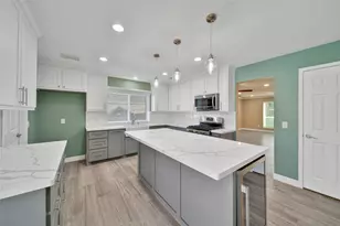 17618 Rustling Aspen Ln, Houston, TX 77095 - Photo 3