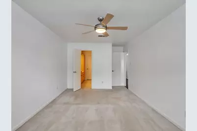 14325 Lost Meadow Lane, Houston, TX 77079 - Photo 11