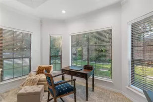 901 Longmire Rd, Conroe, TX 77304 - Photo 23