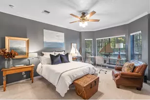 901 Longmire Rd, Conroe, TX 77304 - Photo 9