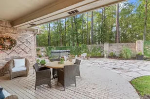 901 Longmire Rd, Conroe, TX 77304 - Photo 33