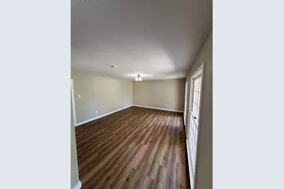 502 Meadowbrook Drive, Longview, TX 75601 - Photo 7