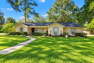 601 Apple Blossum St, Woodville, TX 75979 - Photo 1