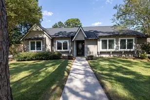 8226 Schaffer Ln, Houston, TX 77070 - Photo 1