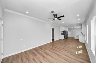 3321 Michigan St, Baytown, TX 77520 - Photo 5