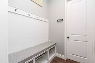 9214 Holloway Cliff Ln, Cypress, TX 77433 - Photo 31