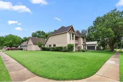 814 Palm Grove Circle, Sugar Land, TX 77498 - Photo 35