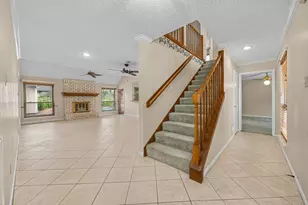 814 Palm Grove Cir, Sugar Land, TX 77498 - Photo 3