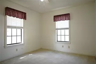 713 Burleson St, Brenham, TX 77833 - Photo 11