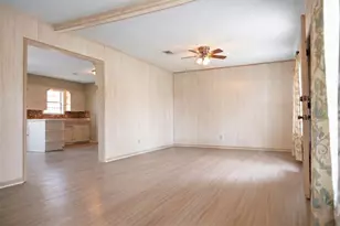 713 Burleson St, Brenham, TX 77833 - Photo 7