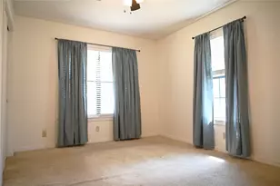 713 Burleson St, Brenham, TX 77833 - Photo 9