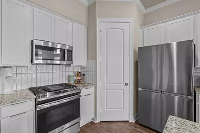 1302 Lake Mija Court, Seabrook, TX 77586 - Photo 17