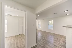 7811 St Louis St, Houston, TX 77028 - Photo 35