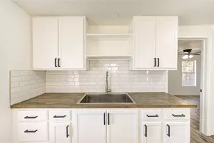 7811 St Louis St, Houston, TX 77028 - Photo 23