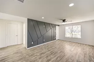7811 St Louis St, Houston, TX 77028 - Photo 13