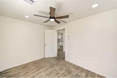 7811 Saint Louis Street, Houston, TX 77028 - Photo 37