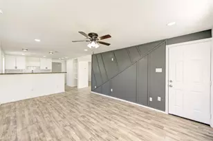 7811 St Louis St, Houston, TX 77028 - Photo 9