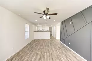 7811 St Louis St, Houston, TX 77028 - Photo 9