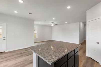 603 Rockbridge Drive, Huntsville, TX 77340 - Photo 21