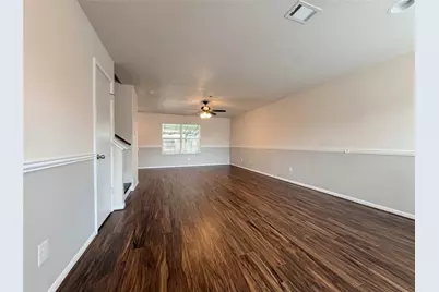 9881 Hyacinth Way, Conroe, TX 77385 - Photo 9