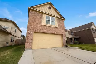 9881 Hyacinth Way, Conroe, TX 77385 - Photo 7
