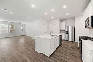 21043 Armstrong County Dr, Cypress, TX 77433 - Photo 9