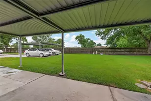 2316 Buchanan Dr, Baytown, TX 77520 - Photo 29