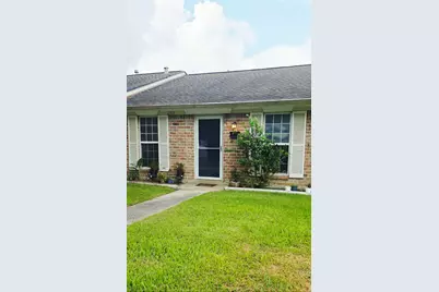 2316 Buchanan Drive, Baytown, TX 77520 - Photo 3