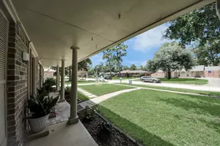 12415 Campos Dr, Houston, TX 77065 - Photo 3
