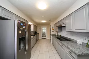 12415 Campos Dr, Houston, TX 77065 - Photo 17