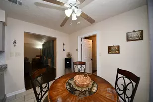 12415 Campos Dr, Houston, TX 77065 - Photo 15