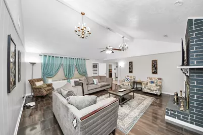 12415 Campos Drive, Houston, TX 77065 - Photo 13