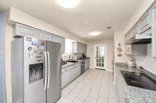 12415 Campos Dr, Houston, TX 77065 - Photo 17