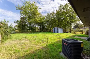 3607 Charriton Dr, Houston, TX 77039 - Photo 19