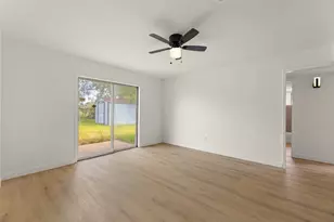 3607 Charriton Dr, Houston, TX 77039 - Photo 5