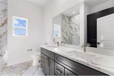7330 Saint Lo Road #B, Houston, TX 77033 - Photo 13