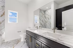 7330 St Lo Rd, Houston, TX 77033 - Photo 13